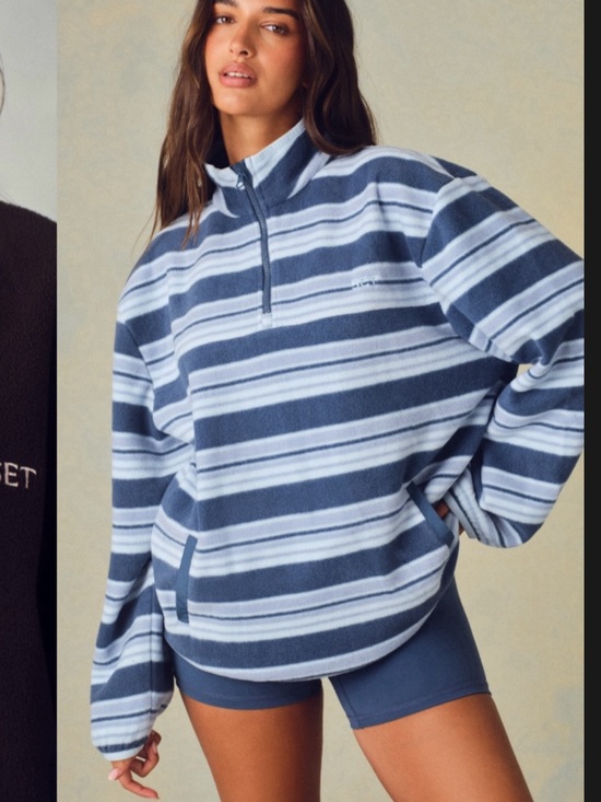 SET Active Tops - Set Active Microfleece Stripe Half Zip Hammock Blue Small BNWT Trendy